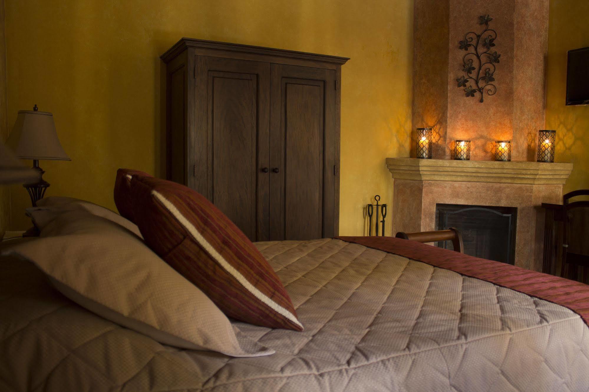 Casa Buena Vista Hotel Antigua Ngoại thất bức ảnh